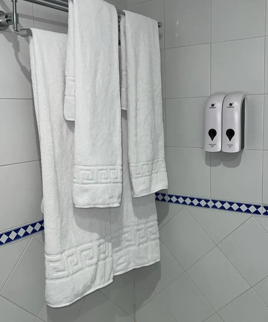 Luxsevilla Moderno 1 Room Piscina Parking Bormujos