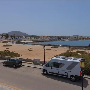 Poris 6 Beachfront By Holidays Apartamento Corralejo